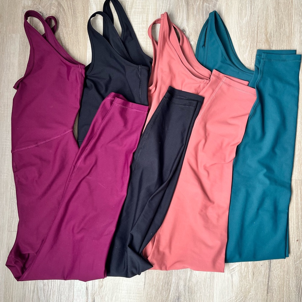 Old Navy Women's Jumpsuits Medium